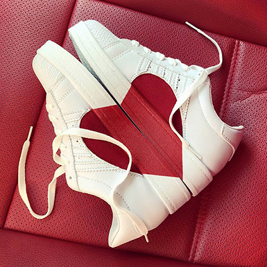 WMNS Half Heart Printed Athletic Shoes - Flat Shoelaces / Leathe WMNS Half Heart Printed Athletic Shoes - Flat Shoelaces / Leathe