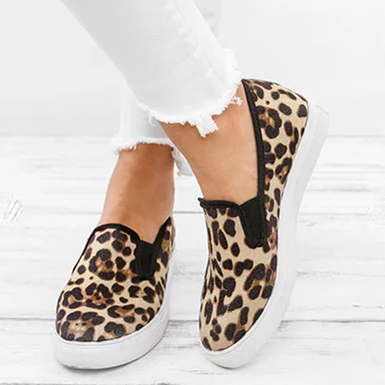 Women's Van-style Slip-on Canvas Shoes - Leopard Print