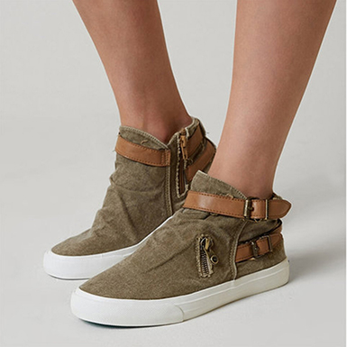 Women's Strappy Ankle Boots - Round Toes / Side Buckles