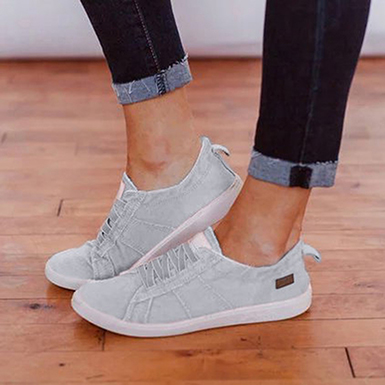 Women's Slip-On Sneakers - Rubber Soles / Round Toes